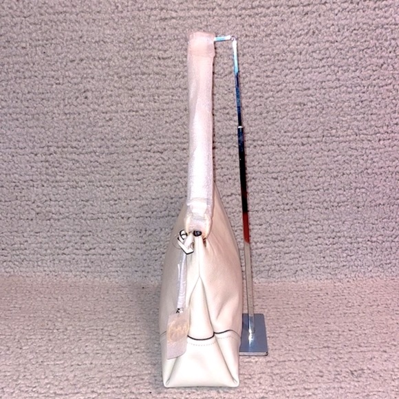 New Michael Kors MK Nicole Medium Shoulder Bag Tote Purse Vanilla White - Picture 7 of 14